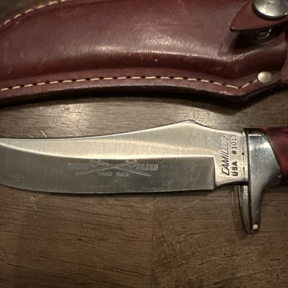 Camillus #1013 10 Inch Hunting Knife Leather Sheath Vintage USA Sword Brand - Image 2 of 4