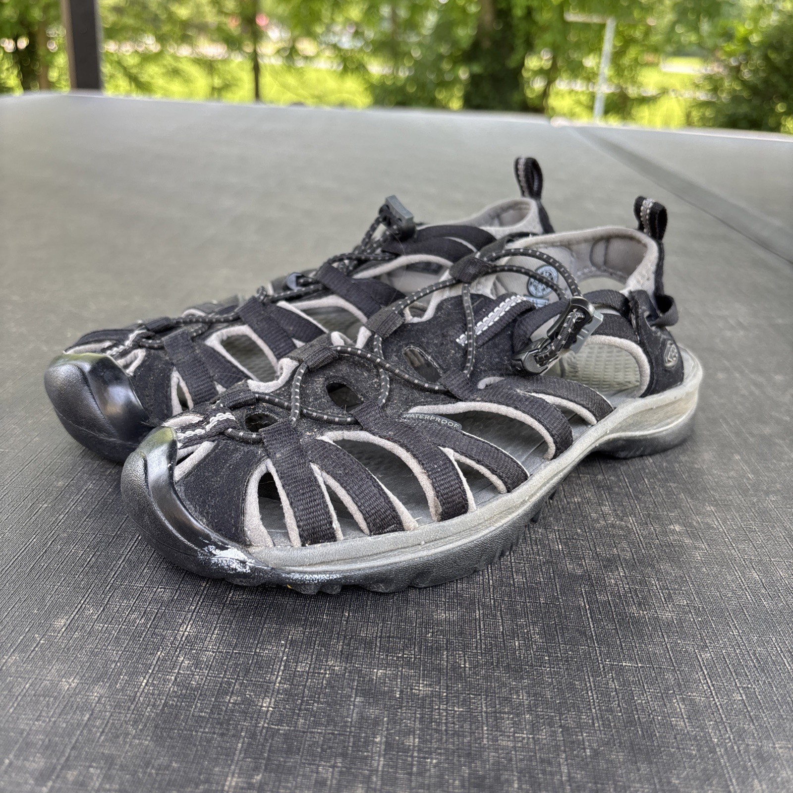 Keen Sandali Donna 8 5 Whisper Outdoor Con Coulisse Regolabile 1003709 Nero