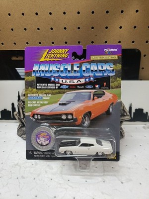 Johnny Lightning White Lightning 1970 Ford Torino Cobra Muscle Cars USA In White