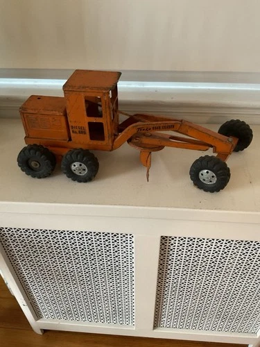 VTG. TONKA NO.600 DIESEL GRADER PRESSED STEEL 1960 16’’ LONG