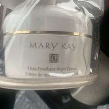Mary Kay Extra Emollient Night Cream