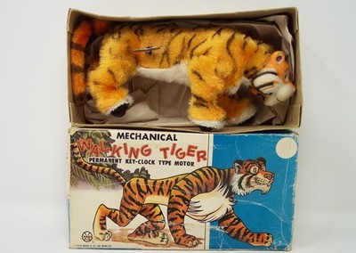 Vintage MARX Toys MECHANICAL WALKING TIGER with Original Box Made