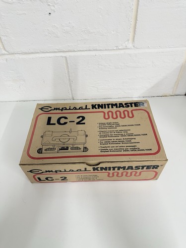 EMPISAL KNITMASTER LC-2 LACE CARRIAGE BOXED - Picture 2 of 7