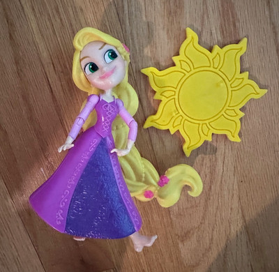 Disney Princess Rapunzel Comic Collection Doll 5'' Poseable Target Exclusive