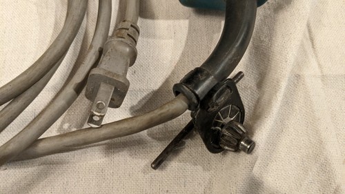 Makita DP 3720 Corded Electric Power Drill - Picture 7 of 8