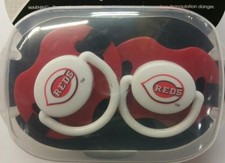 MLB Cincinnati Reds 2-Pack Pacifiers, NEW