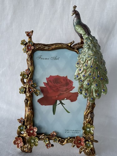 Ciel Collectables Peacock Picture Frame. Hand Set Swarovski Crystals - Picture 4 of 11