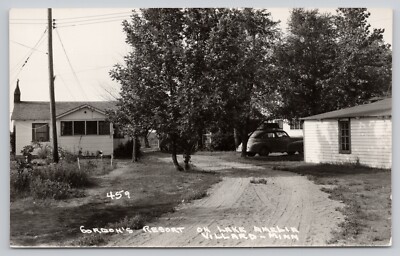 Villard Minnesota, Lake Amelia, Gordon's Resort, RPPC c. 1940s Postcard 