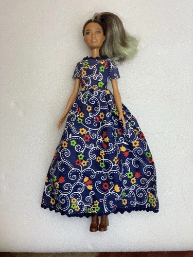 BARBIE FASHIONISTAS #72 DOLL FJF37 Brown Green Hair Redress VTG Handmade Dress