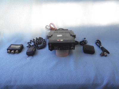 STANDARD FM TWIN BANDER C5200