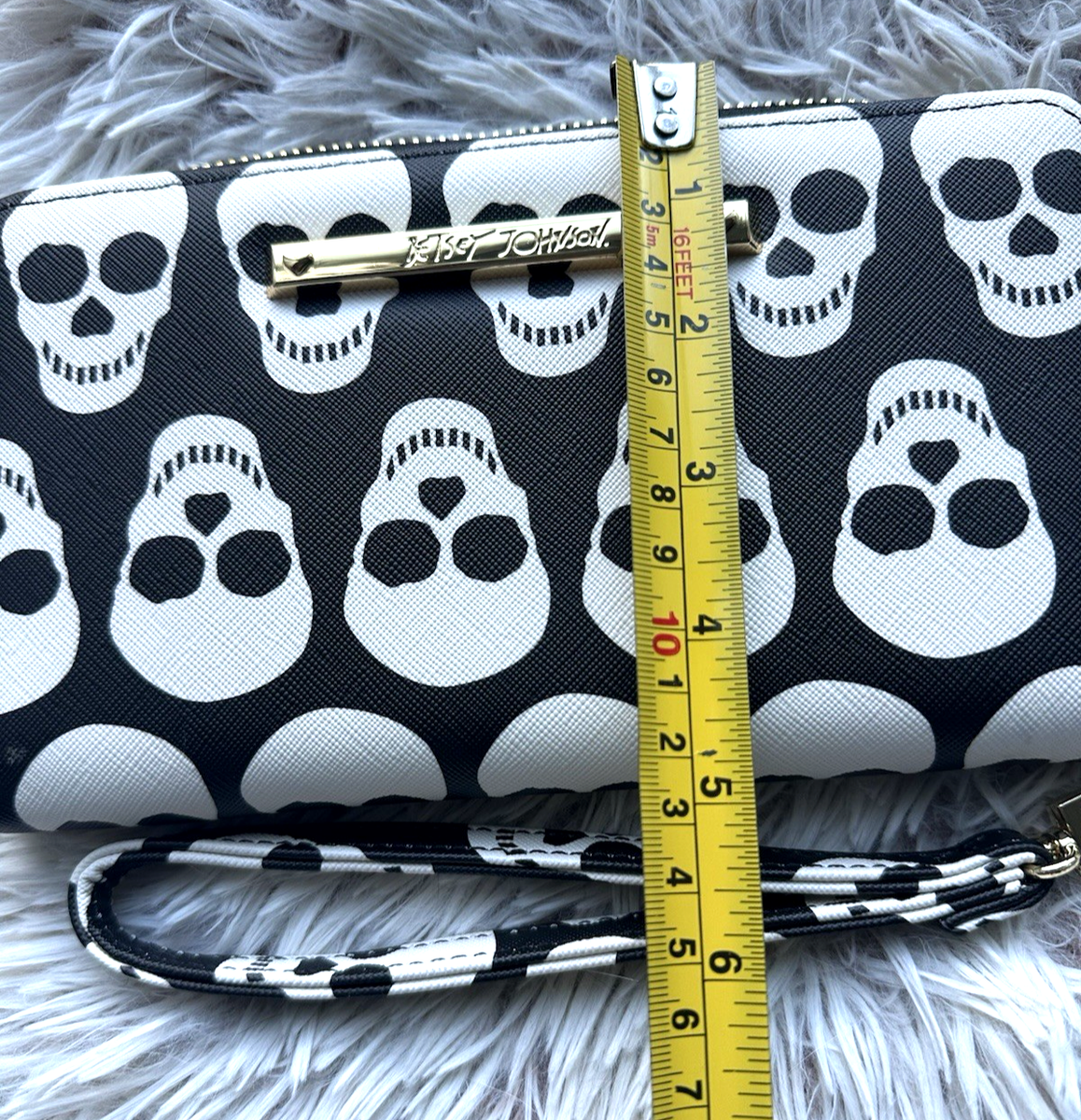 Disney Hallow Queen Bianco - Abbigliamento Felpe Bambino 37,15
