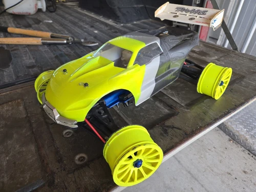 Vintage Traxxas Revo 3.3 Nitro Roller Slider Tekno Center Diff JConcepts 