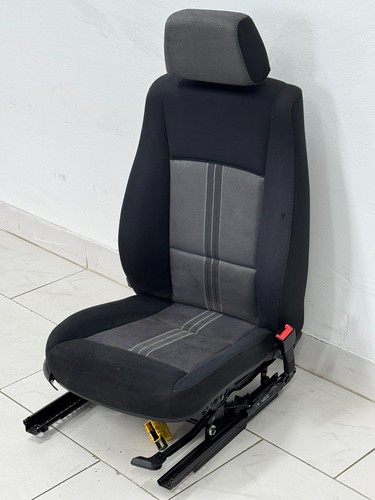 Sitz vorne rechts BMW X1 E84 Beifahrersitz Sitzheizung Stoff Median Silbereffekt
