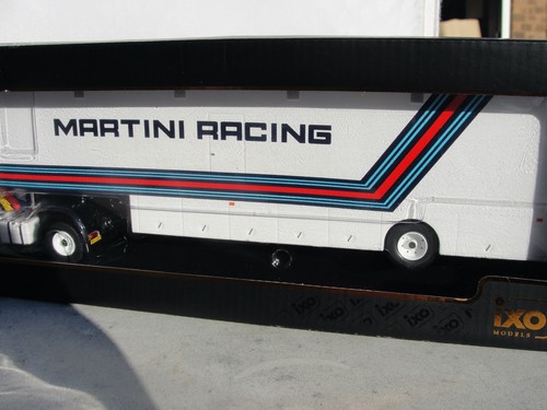 DIECAST IXO VOLVO F88 RACING TRANSPORTER 'MARTINI' 1:43 SCALE NEW OLD STOCK - Picture 2 of 8
