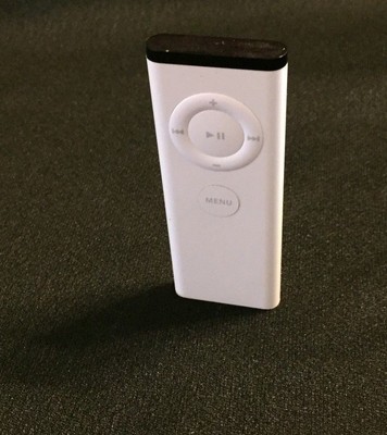 Genuine Apple OEM Remote TV Wireless iMac, iPod Mini Macbook Desktop A1156 