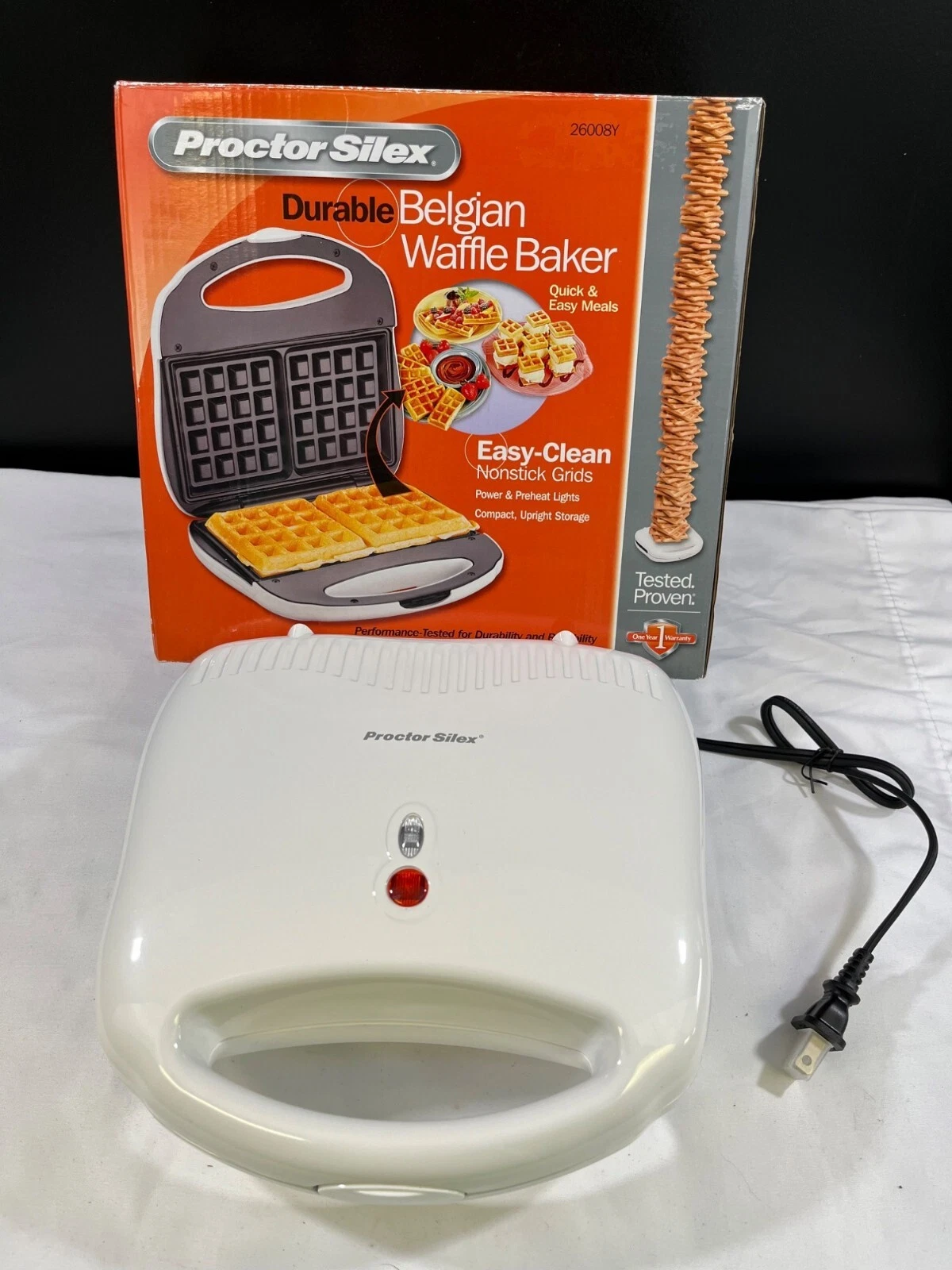 Proctor Silex Durable Nonstick Belgian Waffle Baker SKU 6772