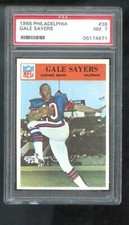 1966 Philadelphia #38 Gale Sayers Bears ROOKIE RC NM PSA 7 Graded Football Card