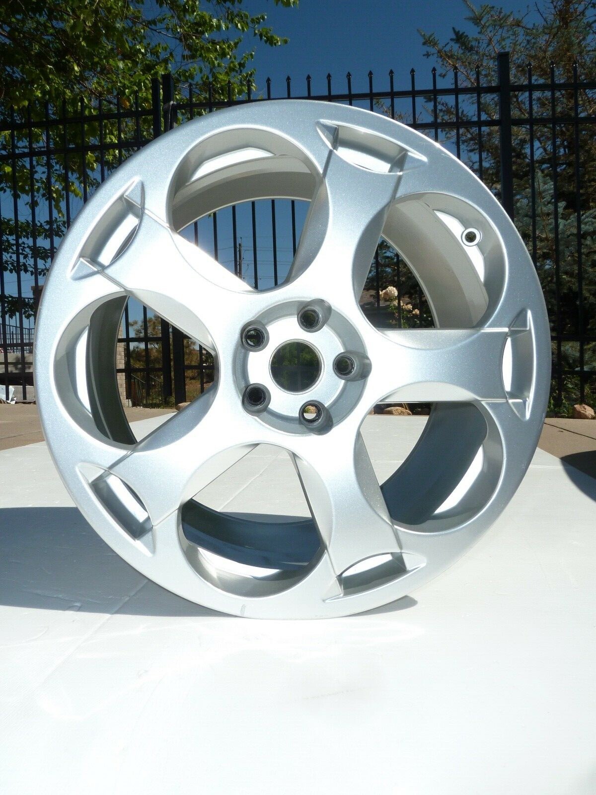 04-2007 LAMBORGHINI GALLARDO CASSIOPEIA 11x19" OEM SILVER WHEEL 19" RIM REAR