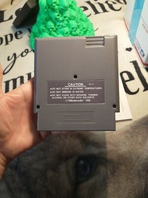 Super Mario Bros Duck Hunt NES Game with Dust Sleeve Plus Nintendo Papers 