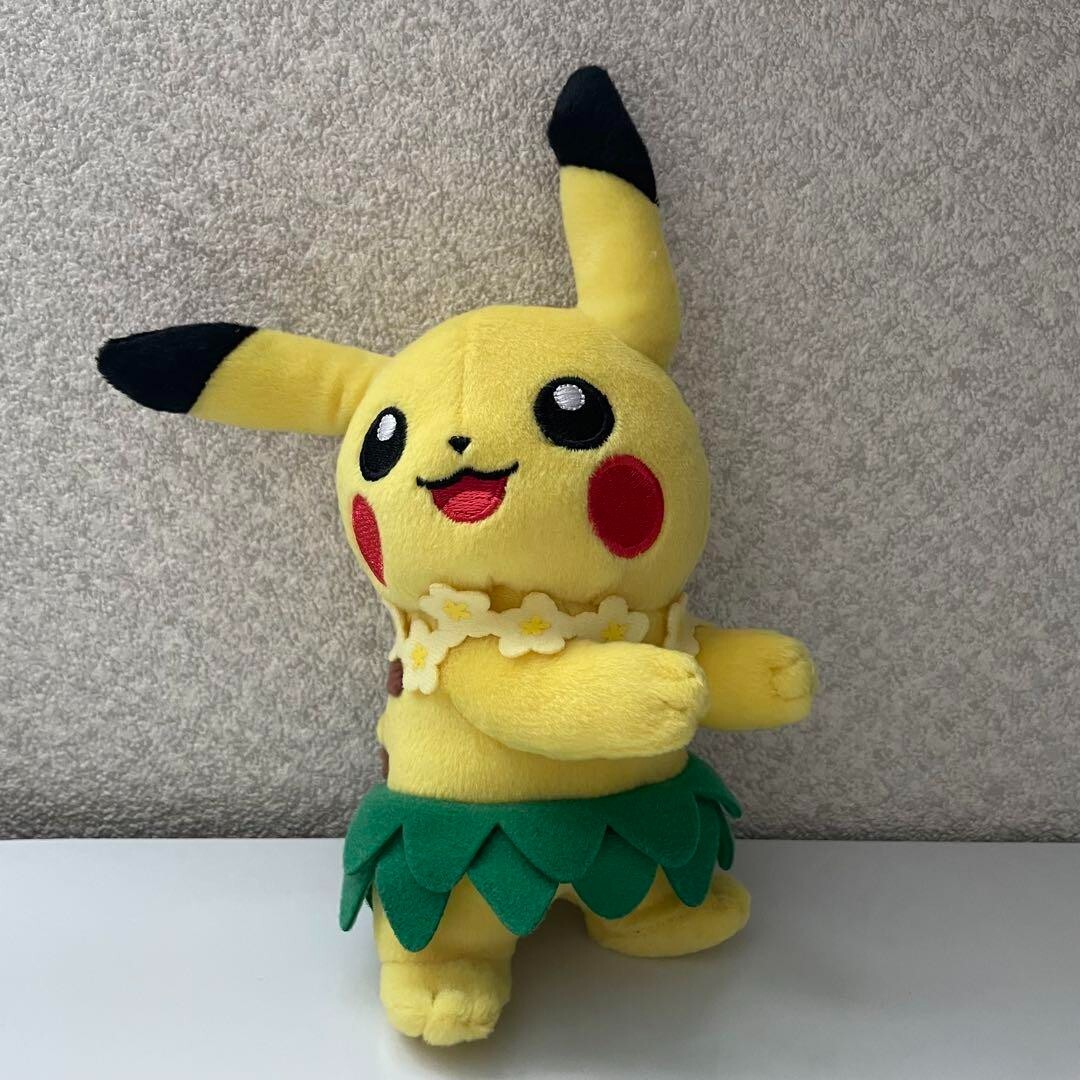 Pikachu Pokemon Center World Championships 2010 Hawaii Hula Lei