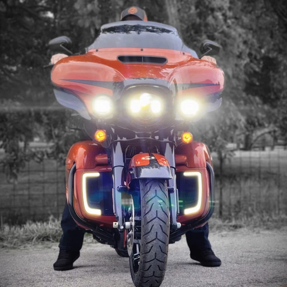 Luces Eagle Carenado Inferior Parrilla Luz LED DRL Intermitente Harley Touring '14-21 Foto 3 de 4