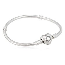 Bracciale Pandora Donna Momenti Argento con Chiusura a Cuore 23CM 590719-23