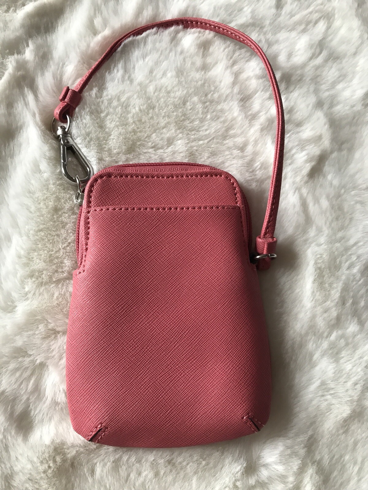 DKNY Phone Wristlet Wallet Genuine leather SLGS SAFFIANO PINK COLOR