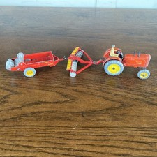DINKY.FARM.MASSEY HARRIS FIELD MARSHALL TRACTOR MUCK SPREADER DISC HARROW #738