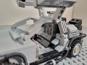 Lego The Delorean Time Machine 21103 Back to the Future Ideas Set 100% Complete