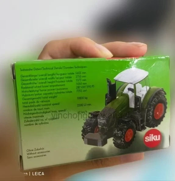 Modelo tractor FENDT 939 siku 1/87 1868 Foto 2 de 3