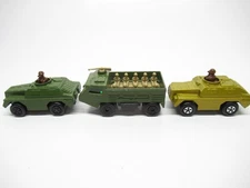 MATCHBOX SUPERFAST MILITARY OLIVE & GOLD STOUTS WITH PERSONNEL CARRIER LOT