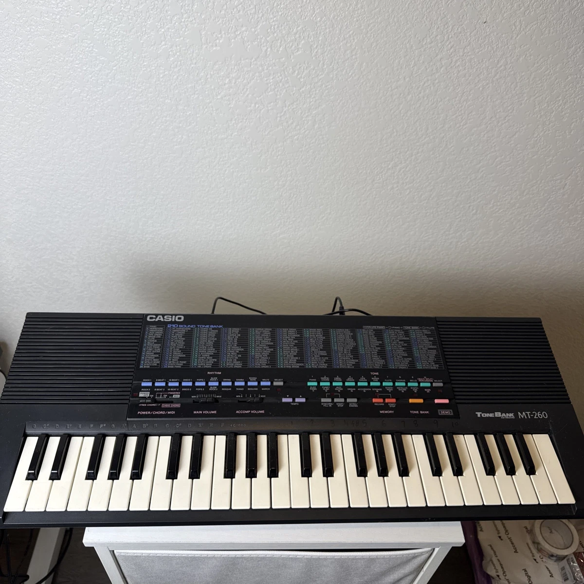 ⭐️CASIO MT-100 ビンテージシンセサイザー セミアナログ アダプター付 Preços baixos em Casio Mt em Teclados eletrônicos antigos | eBay