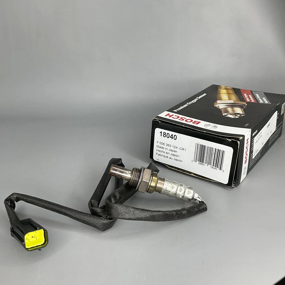 BOSCH GENUINE OXYGEN SENSOR Downstream For 2010-2012 Mazda CX-7 L4 2.5L 18040 - Image 2 of 4