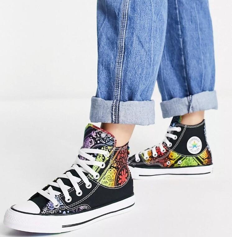 CONVERSE Chuck TaylorAll Star ハイカット 希少柄 Converse Chuck Taylor All Star Hi Skull and Roses Men's Size