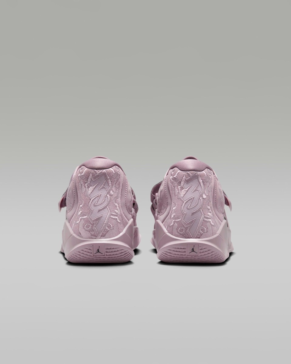 Nike Zion 3 SE PF 