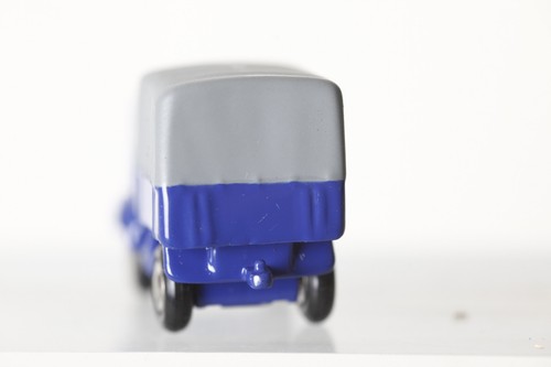DICKIE SCHUCO Piccolo 1:90 05271 Unimog 401 in blau, OVP (84165) - Bild 4 von 6