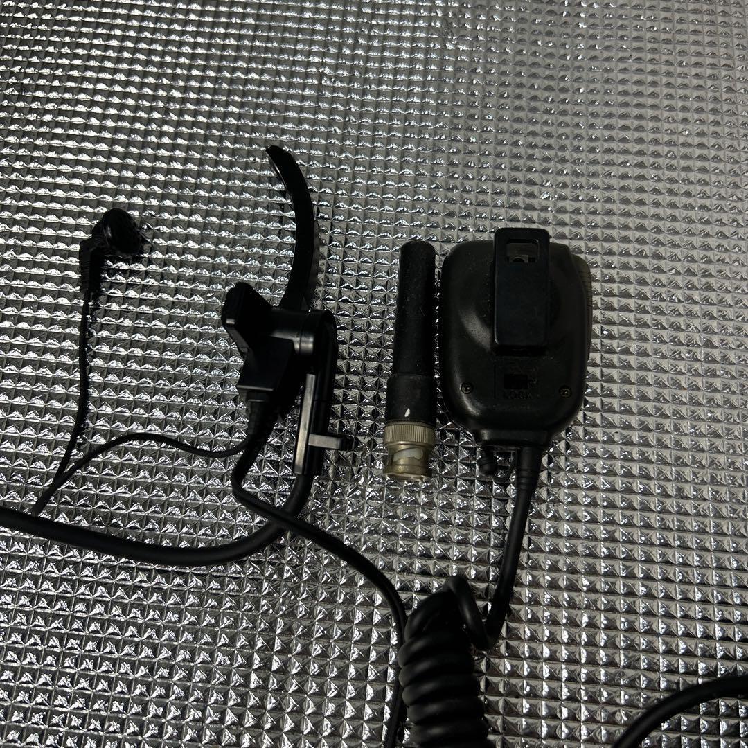 KENWOOD TH-F8 トランシーバー 430MHz マイク・ヘッドセット付 KENWOOD TH-F8 トランシーバー 430MHz マイク・ヘッドセット付 KENWOOD