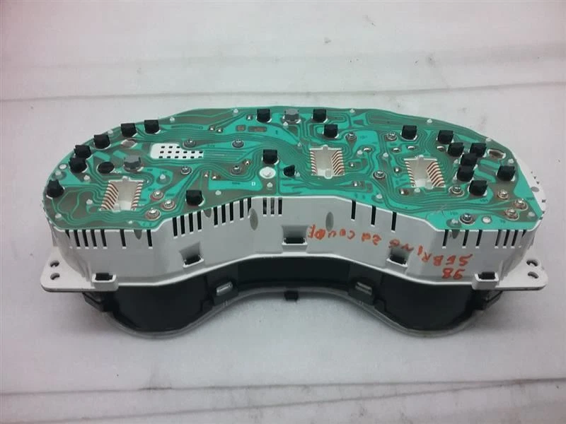 MB939368N Velocímetro Cluster Cupé 123602 millas 1998 Chrysler Sebring 4-11-2P Foto 2 de 4