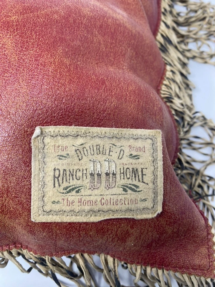 Almohada con flecos de cuero Double D Ranch Home - Decoración occidental - Pátina envejecida - Foto 2 de 4