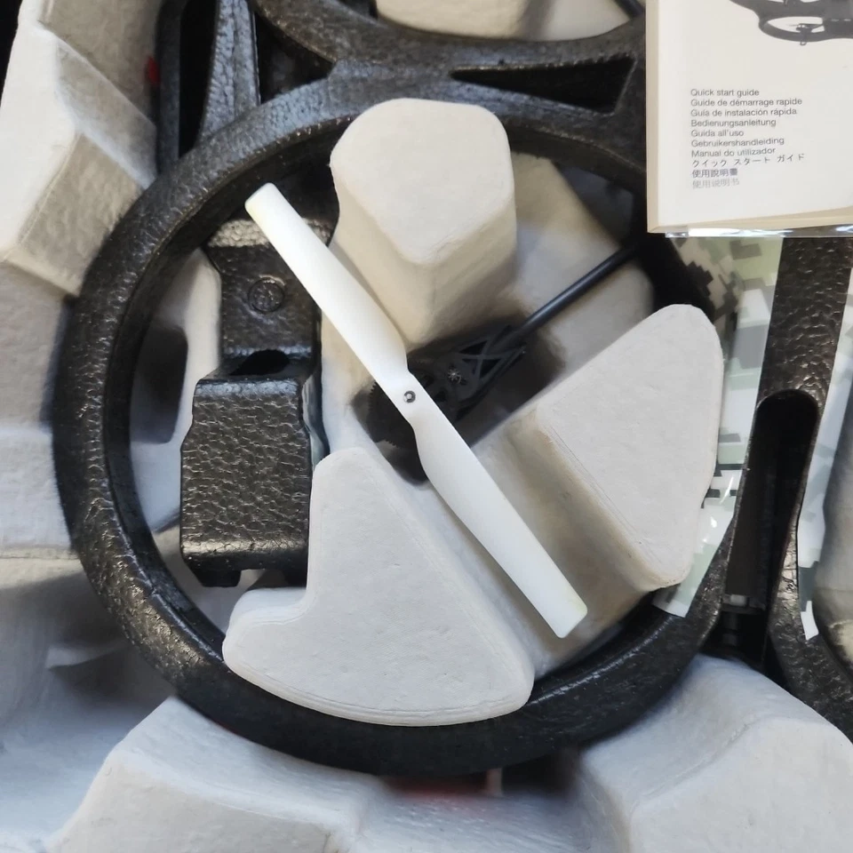 Parrot AR Drone 2.0 Elite Quadricopter - Wifi One Propeller Needs Fixed....R1w3 - Image 3 of 4