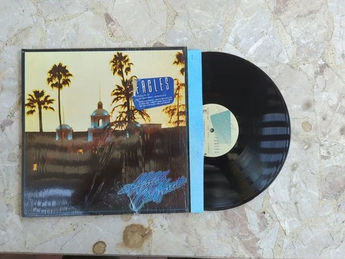 Eagles Hotel California 1976 LP 1st Press 7E-1084 6 O’clock w/Poster, Inner, Shr