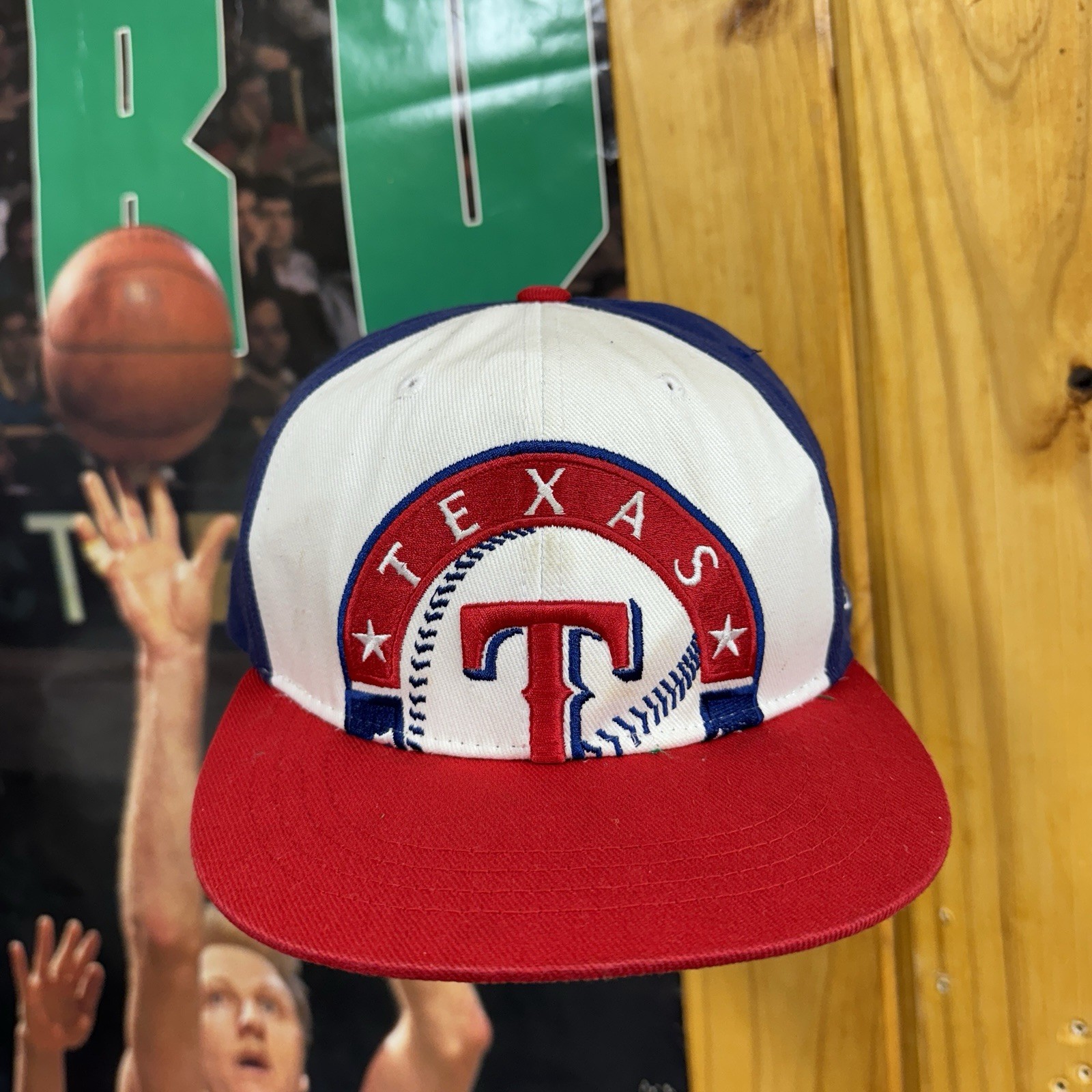 Vintage Texas Rangers hat cap snapback big logo MLB white blue red patch logo