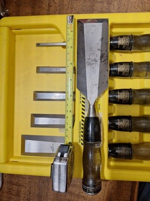 Vintage Stanley 16-841 Wood Chisel Set. Plus 2 Inch Wood Chisel Made In England.