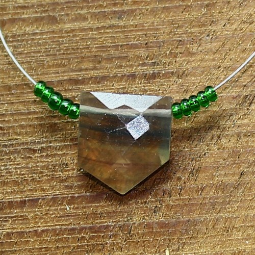 Cabujón de lujo facetado de fluorita briolette natural suelto para hacer joyas - Imagen 2 de 3