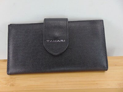 New Tahari BLACK Bi-Fold Snap Close Vegan Faux Leather Wallet