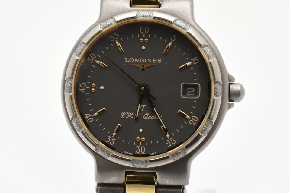 ⏯ [CASI COMO NUEVO] LONGINES Conquest VHP Titanio Esfera Negra Cuarzo Reloj para Mujer JAPÓN Foto 2 de 4