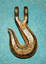 VINTAGE PRIMITIVE ANTIQUE HIGH TEST FORGED “M” RUSTIC HOOK SIZE 5/16 