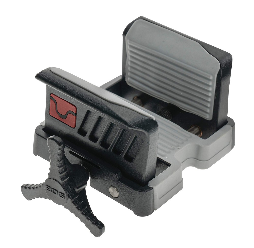 BOG DeathGrip UltraLite with Arca-Swiss and Switcheroo Capability, Lightweigh...