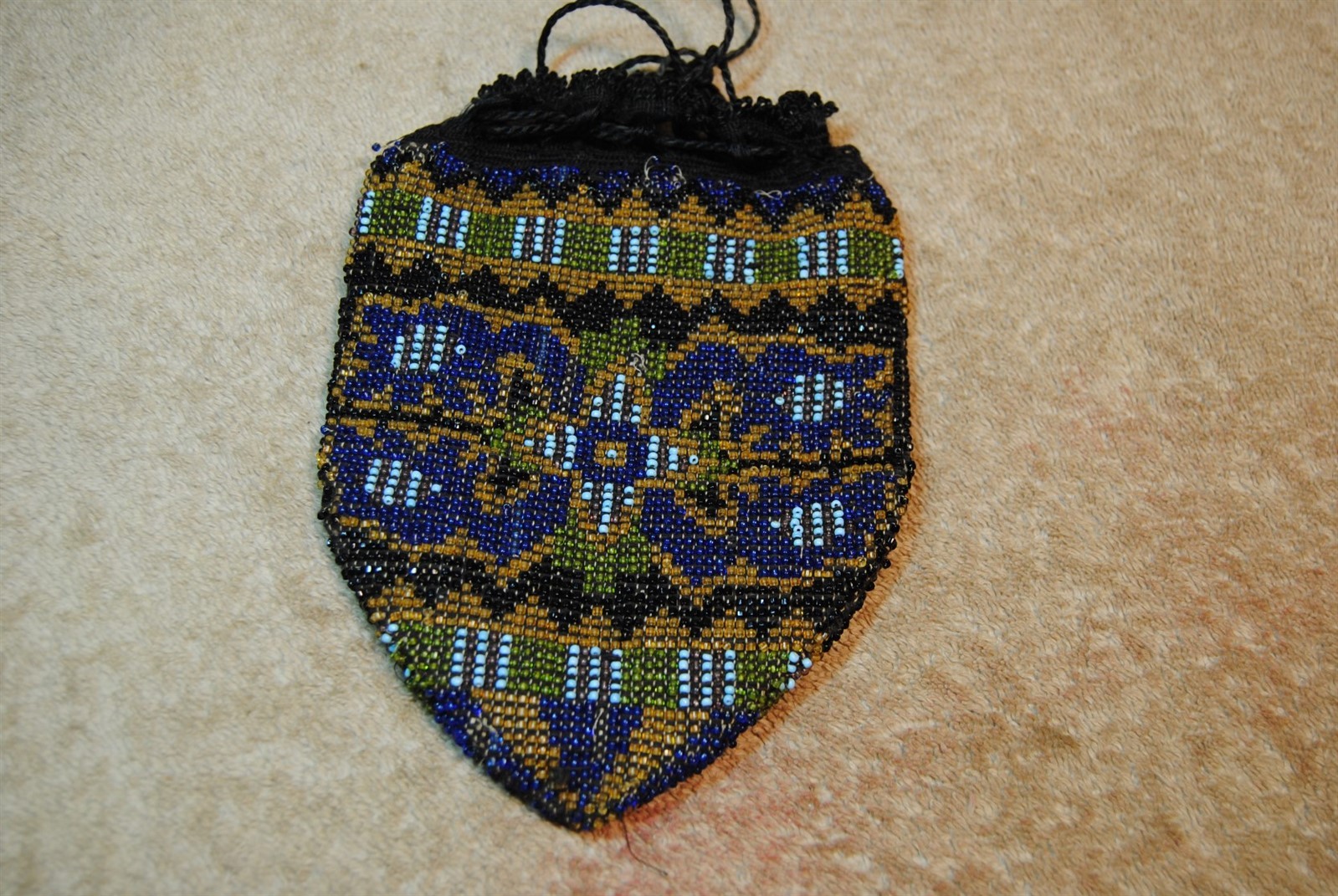 Vintage Micro Beaded Reticule Drawstring Purse Mu… - image 2