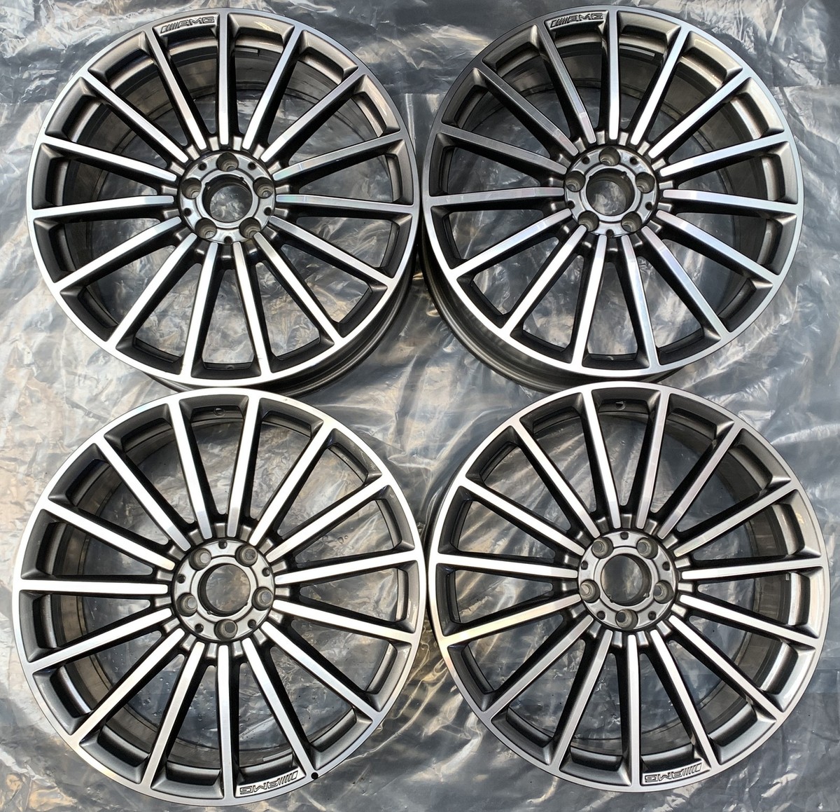 4 Orig Mercedes-Benz Alloy Wheels AMG 8.5Jx21 ET51 A2474012200 Gla